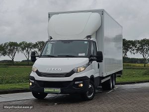 Przód pojazdu — Iveco DAILY 40C18 ac automaat EURO6 z 2017 roku