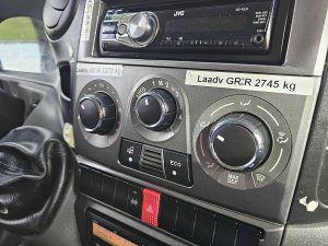 Wyposażenie specjalne wnętrza — Iveco DAILY 50C17 BE COMBI XXXL z 2015 roku