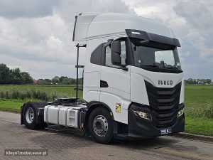 Strona pasażera z przodu — Iveco S-WAY AS440S48 z 2021 roku