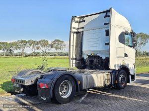 Strona pasażera z tyłu — Iveco S-WAY AS440S49 z 2022 roku