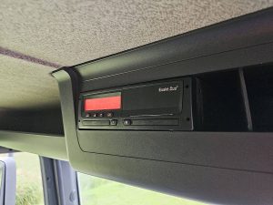 Wyposażenie specjalne wnętrza — MAN 18.340 TGM AIRCO TAILLIFT z 2013 roku