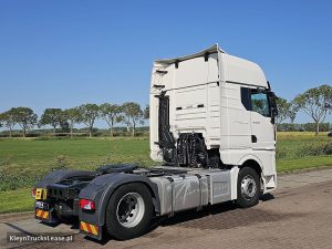 Strona pasażera z tyłu — MAN 18.520 TGX z 2024 roku