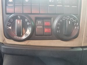 Wyposażenie specjalne — MAN 49.460 TGS 10X8 BB 22M3 TIPPER z 2018 roku