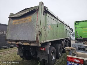 Strona pasażera z tyłu — MAN 49.460 TGS 10X8 BB 22M3 TIPPER z 2018 roku