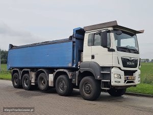 Strona pasażera z przodu — MAN 49.460 TGS 10X8 BB 22M3 TIPPER z 2019 roku