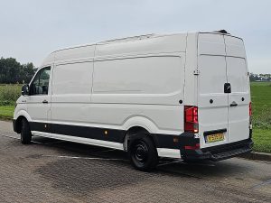 Strona kierowcy z tyłu — MAN TGE 3.180 z 2019 roku