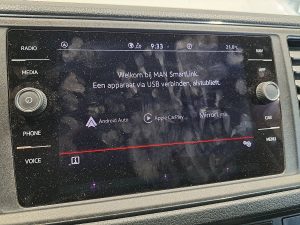 Ekran z Apple CarPlay — MAN TGE 3.180 prijs zo weg! EURO6 z 2022 roku