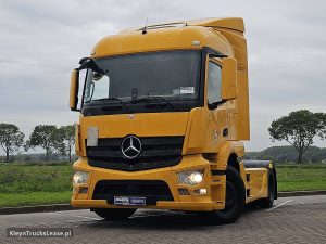 Przód pojazdu — Mercedes-Benz ACTROS 1840 z 2013 roku