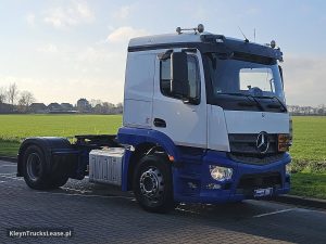 Strona pasażera z przodu — Mercedes-Benz ACTROS 1840 ADR EXIII  FL OX AT z 2016 roku