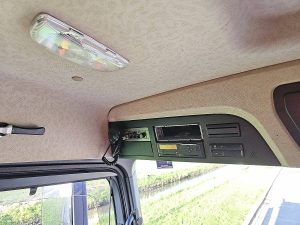 Wyposażenie specjalne wnętrza — Mercedes-Benz ACTROS 1840 ADR EXIII  FL OX AT z 2016 roku