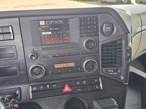 Wyposażenie specjalne wnętrza, ujęcie 5 — Mercedes-Benz ACTROS 1843 z 2014 roku