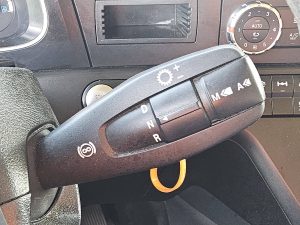 Wyposażenie specjalne wnętrza, ujęcie 4 — Mercedes-Benz ACTROS 1845 LS z 2015 roku