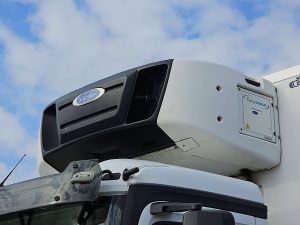 Agregat chłodniczy z tabliczką danych — Mercedes-Benz ANTOS 1830 z 2019 roku