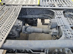 Wyposażenie specjalne — Mercedes-Benz AROCS 1843 495TKM z 2016 roku