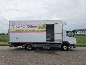 Drzwi boczne przestrzeni ładunkowej — Mercedes-Benz ATEGO 1222 MANUAL AIRCO TK z 2011 roku