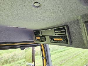 Wyposażenie specjalne wnętrza — Mercedes-Benz ATEGO 1224 Airco 6cyll Laadklep z 2016 roku
