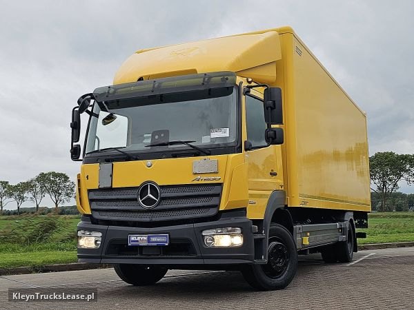 Mercedes-Benz ATEGO 1224 Airco 6cyll Laadklep z 2016 roku, kontener z zagranicy — przód pojazdu
