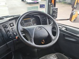 Wyposażenie specjalne wnętrza, ujęcie 2 — Mercedes-Benz ATEGO 1518 FAUN VIAJET EURO5 z 2008 roku