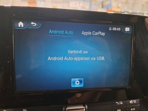 Ekran z Apple CarPlay — Mercedes-Benz CITAN 110 CDI L1 Mbux PRO 95Pk! z 2022 roku