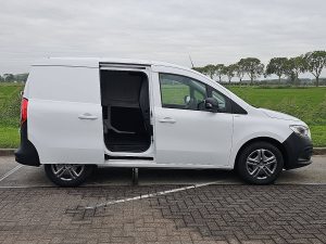 Drzwi boczne przestrzeni ładunkowej — Mercedes-Benz CITAN 110 CDI Long Airco Mbux Eur6 z 2024 roku