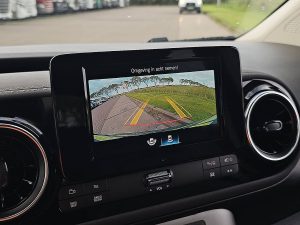 Systemy bezpieczeństwa — Mercedes-Benz EQT L1 LED 278KM WLTP! z 2025 roku