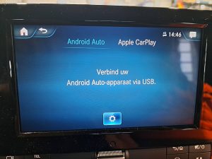 Ekran z Apple CarPlay — Mercedes-Benz EQT L1 LED 278KM WLTP! z 2025 roku