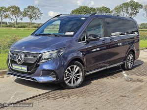 Strona kierowcy z przodu — Mercedes-Benz EQV 300 wltp 364 kms z 2024 roku