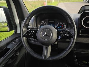 Wyposażenie specjalne wnętrza, ujęcie 2 — Mercedes-Benz ESPRINTER L3H2 81 kWh AC/DC z 2025 roku