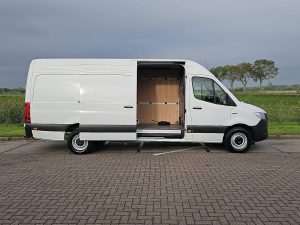 Drzwi boczne przestrzeni ładunkowej — Mercedes-Benz ESPRINTER L3H2 81 kWh AC/DC z 2025 roku