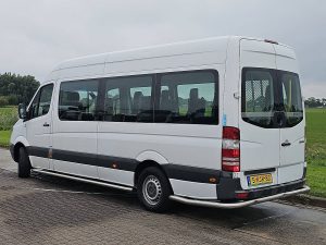 Strona kierowcy z tyłu — Mercedes-Benz SPRINTER 313 Maxi rolstoel z 2013 roku