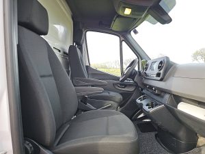 Wnętrze kabiny — Mercedes-Benz SPRINTER 314 ac automaat EURO6 z 2020 roku