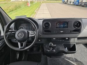 Deska rozdzielcza i stanowisko kierowcy — Mercedes-Benz SPRINTER 314 Koelwagen FRIGO AC! z 2021 roku