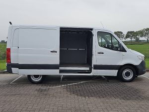 Drzwi boczne przestrzeni ładunkowej — Mercedes-Benz SPRINTER 314 L2H1 RWD Trekhaak z 2018 roku