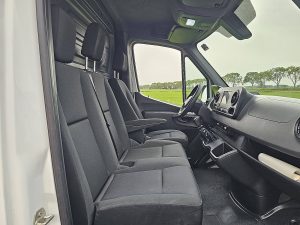 Wnętrze kabiny — Mercedes-Benz SPRINTER 314 L2H1 RWD Trekhaak z 2018 roku