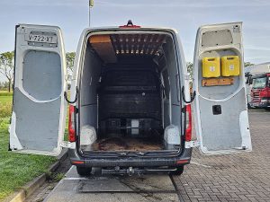 Przestrzeń ładunkowa — Mercedes-Benz SPRINTER 314 L2H2 Automaat 3.5t z 2019 roku