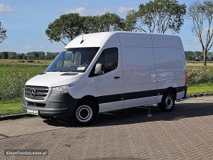 Strona kierowcy z przodu — Mercedes-Benz SPRINTER 315 ac automaat EURO6 z 2023 roku