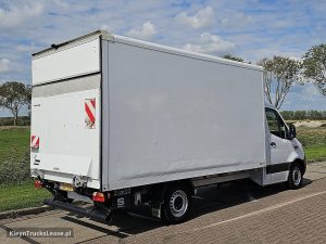 Strona pasażera z tyłu — Mercedes-Benz SPRINTER 317 ac automaat EURO6 z 2022 roku
