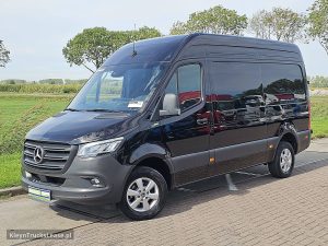 Strona kierowcy z przodu — Mercedes-Benz SPRINTER 317 L2H2 LED Mbux10 Navi z 2024 roku