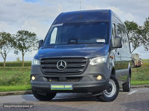 Przód pojazdu — Mercedes-Benz SPRINTER 317 L2H2 Mbux10 LED AC! z 2024 roku
