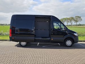 Drzwi boczne przestrzeni ładunkowej — Mercedes-Benz SPRINTER 317 L2H2 Navi Mbux AC z 2023 roku