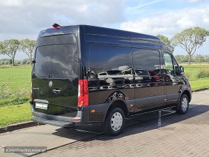 Strona pasażera z tyłu — Mercedes-Benz SPRINTER 317 L2H2 RWD Mbux AC z 2023 roku