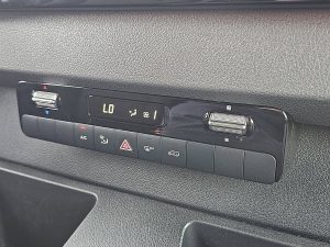 Wyposażenie specjalne wnętrza, ujęcie 2 — Mercedes-Benz SPRINTER 317 L3H2 Automaat MBUX10 z 2024 roku