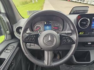 Wyposażenie specjalne wnętrza — Mercedes-Benz SPRINTER 317 L3H2 Automaat MBUX10 z 2024 roku