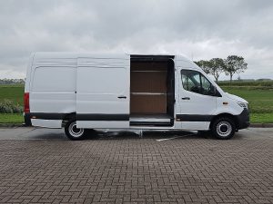 Drzwi boczne przestrzeni ładunkowej — Mercedes-Benz SPRINTER 317 L3H2 Maxi LED Mbux10 z 2024 roku