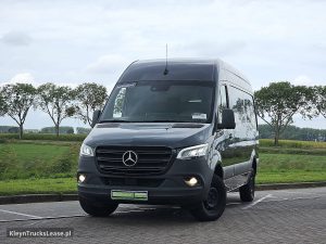 Przód pojazdu — Mercedes-Benz SPRINTER 319 L2H2 MBUX10  LED!! z 2023 roku