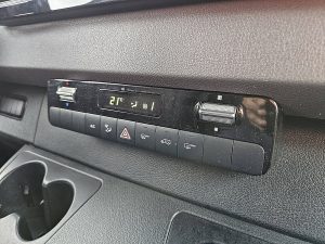 Wyposażenie specjalne wnętrza — Mercedes-Benz SPRINTER 319 L2H2 MBUX10  LED!! z 2023 roku
