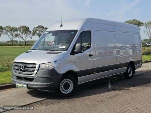 Strona kierowcy z przodu — Mercedes-Benz SPRINTER 319 L3H2 V6 3.0Ltr Maxi! z 2019 roku
