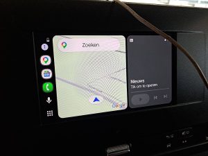 Ekran z Apple CarPlay — Mercedes-Benz SPRINTER 516 CDI 37 DL FRIGO z 2021 roku