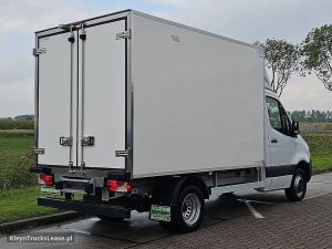 Strona pasażera z tyłu — Mercedes-Benz SPRINTER 516 CDI 37 DL FRIGO z 2021 roku