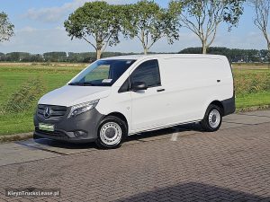 Strona kierowcy z przodu — Mercedes-Benz VITO 110 L2 LED Euro6 Carplay z 2021 roku